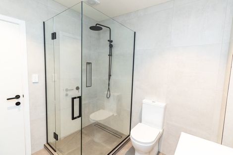 Photo of property in 2/62 Cambridge Terrace, Papatoetoe, Auckland, 2025