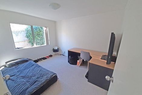 Photo of property in 15 Orchard Road, Browns Bay, Auckland, 0630