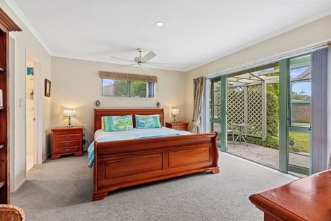 Photo of property in 34 Santa Monica Drive, Papamoa Beach, Papamoa, 3118