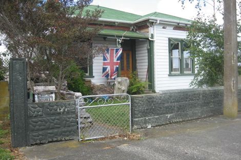 Photo of property in 13 Gibson Street, Aramoho, Whanganui, 4500