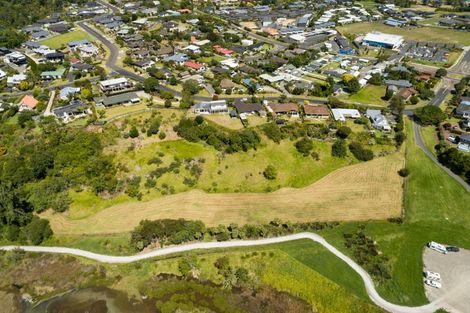 Photo of property in 11 Margaret Drive, Omokoroa, 3114