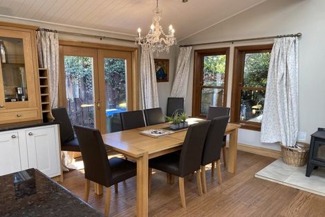 Photo of property in 15 Cardigan Street, Arrowtown, 9302