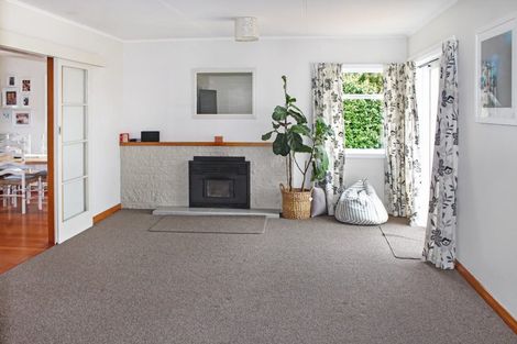 Photo of property in 81 Thames Street, Rongotea, 4476