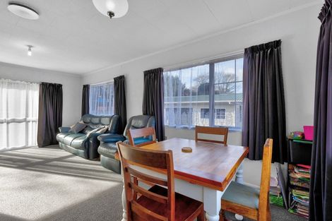 Photo of property in 9a Ballantrae Place, Highlands Park, New Plymouth, 4312