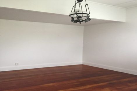 Photo of property in 15 Kerr Street, Devonport, Auckland, 0624