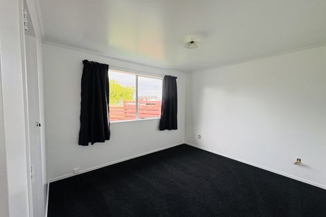 Photo of property in 43 Acacia Street, Kelvin Grove, Palmerston North, 4414