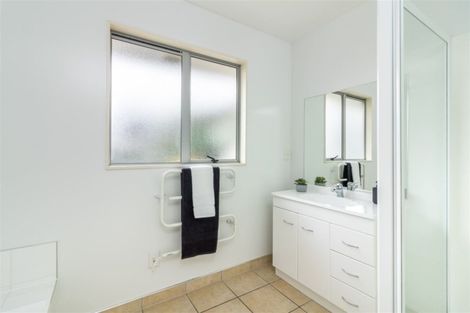Photo of property in 42 Mounter Avenue, Northwood, Christchurch, 8051