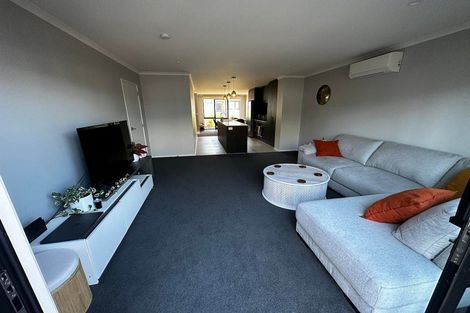 Photo of property in 21 Seafarer Crescent, Stanmore Bay, Whangaparaoa, 0932