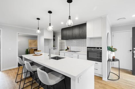 Photo of property in 33 Ngaru Crescent, Wharewaka, Taupo, 3330