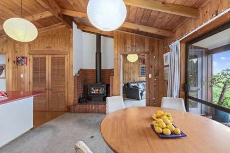 Photo of property in 52 Leinster Avenue, Raumati South, Paraparaumu, 5032