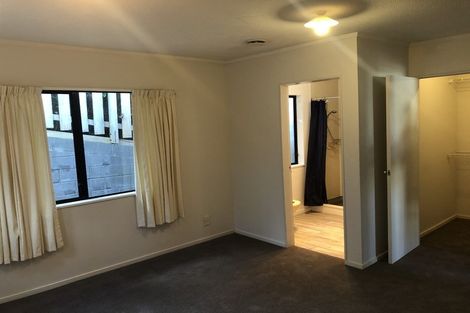 Photo of property in 2 Birkhall Grove, Strathmore Park, Wellington, 6022