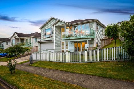 Photo of property in 9 Korihi Drive, Swanson, Auckland, 0614