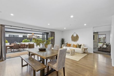 Photo of property in 22 Carpenter Drive, Prebbleton, 7604