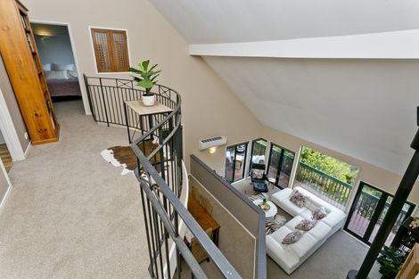 Photo of property in 30 Speedy Crescent, Hillcrest, Auckland, 0627