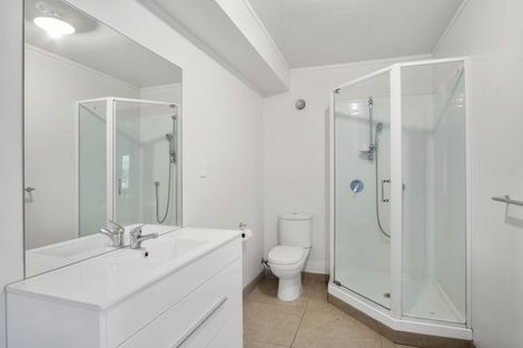 Photo of property in 9 Simon Ellice Drive, Bayview, Auckland, 0629