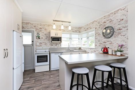 Photo of property in 44 Clarence Cox Crescent, Pirimai, Napier, 4112