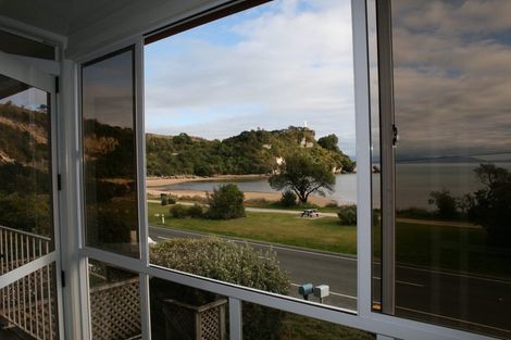 Photo of property in 1110 Abel Tasman Drive, Ligar Bay, Takaka, 7183