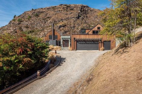 Photo of property in 12 Crows Nest Road, Arthurs Point, Queenstown, 9371