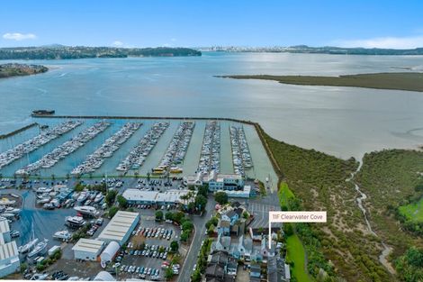 Photo of property in 11f Clearwater Cove, West Harbour, Auckland, 0618