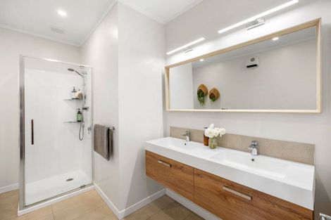 Photo of property in 79 Shakespeare Street, Leamington, Cambridge, 3432