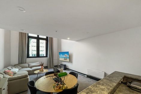 Photo of property in Whitmore Apartments, 1b/7 Stout Street, Wellington Central, Wellington, 6011