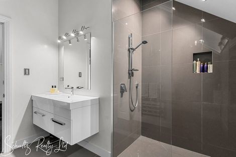 Photo of property in 3251 Paparoa-oakleigh Road, Paparoa, 0571