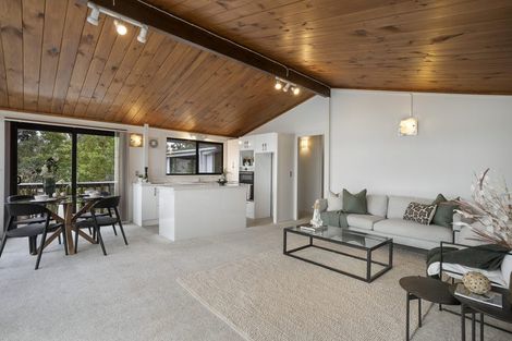 Photo of property in 42 Brigantine Drive, Beach Haven, Auckland, 0626