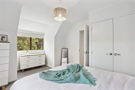 Photo of property in 62 Wirihana Road, Titirangi, Auckland, 0604