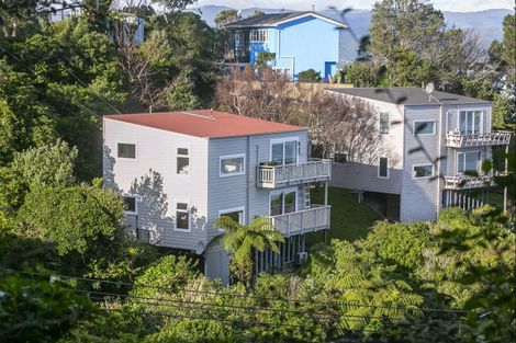 Photo of property in 1/72 Homebush Road, Khandallah, Wellington, 6035