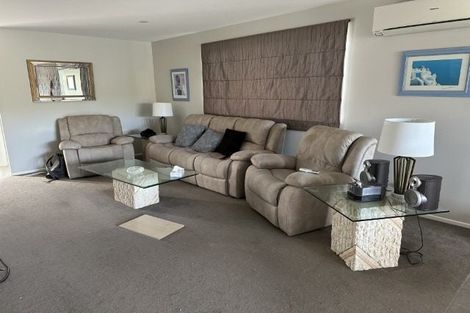 Photo of property in 37 Scoria Close, Pyes Pa, Tauranga, 3112