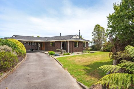 Photo of property in 185 Waitohu Valley Road, Otaki, 5583