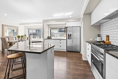 Photo of property in 24 Pelorus Avenue, Poraiti, Napier, 4112