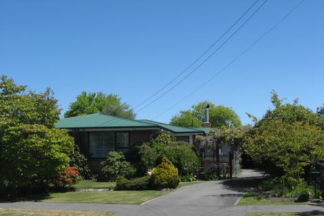 Photo of property in 15 Hornsby Street, Bishopdale, Christchurch, 8053