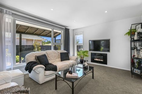 Photo of property in 301 Sawyers Arms Road, Bishopdale, Christchurch, 8053
