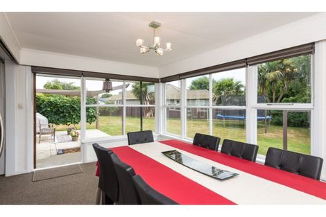 Photo of property in 9 Bronwyn Street, Mairehau, Christchurch, 8052