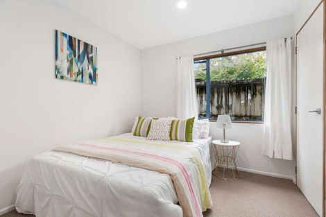 Photo of property in 1/12 Kaweka Street, New Lynn, Auckland, 0600