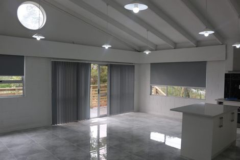 Photo of property in 475 Whangaparaoa Road, Stanmore Bay, Whangaparaoa, 0932