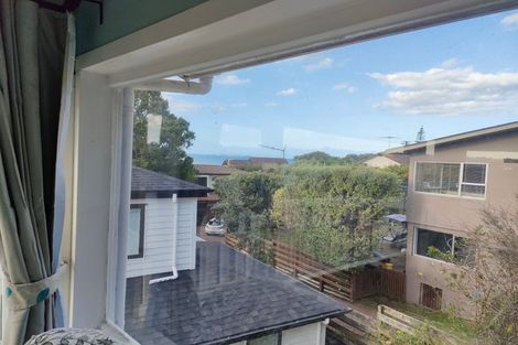 Photo of property in 2/397 Beach Road, Mairangi Bay, Auckland, 0630