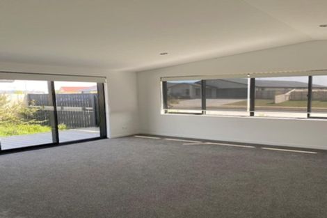 Photo of property in 79 Puhirake Crescent, Pyes Pa, Tauranga, 3112