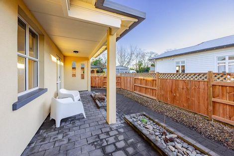 Photo of property in 915 Avenue Road East, Parkvale, Hastings, 4122