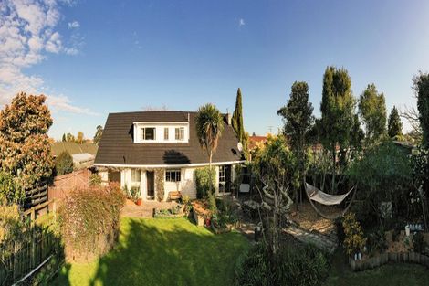 Photo of property in 24 Cedar Crescent, Feilding, 4702