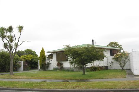 Photo of property in 33 Orrick Crescent, Avondale, Christchurch, 8061