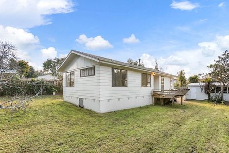 Photo of property in 19 Benita Place, Sunnyvale, Auckland, 0612