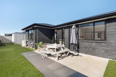 Photo of property in 4 Coolgardie Close, Papamoa, 3118