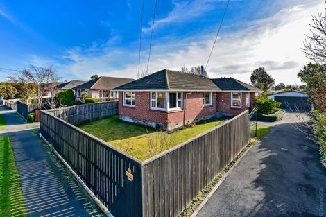Photo of property in 90 Kendal Avenue, Burnside, Christchurch, 8053