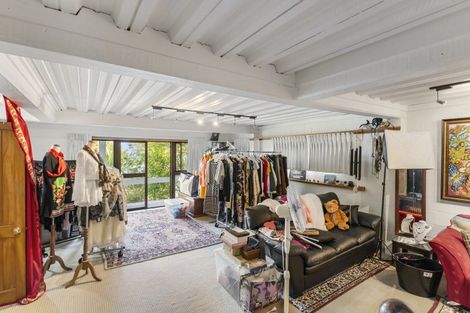 Photo of property in 16 Brigantine Drive, Beach Haven, Auckland, 0626