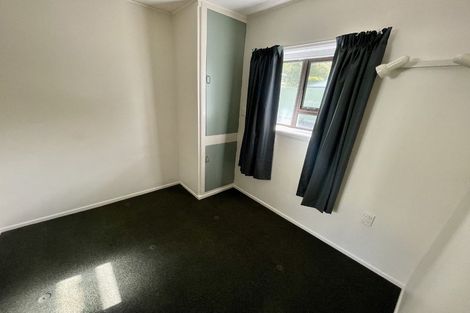 Photo of property in 2/52 Russell Terrace, Berhampore, Wellington, 6023