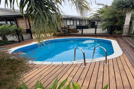 Photo of property in 32 Rosehill Place, Nawton, Hamilton, 3200