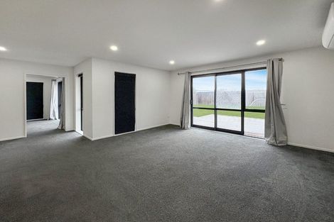 Photo of property in 35a Masefield Drive, Rolleston, 7614