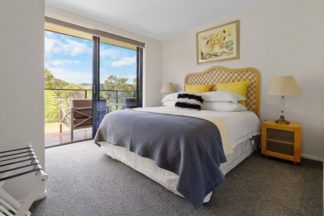Photo of property in 33 Hihitahi Rise, Paihia, 0200